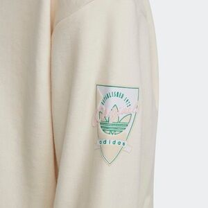 Adidas Sweatshirt Graphic Print Chalk Cream Pastel